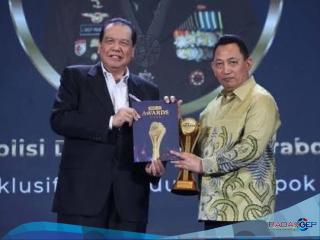 Kapolri Raih Tokoh Inklusif-Peduli Kelompok Rentan: Hak Rakyat Harus Diperhatikan